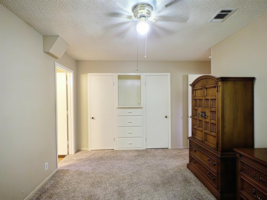 2207 4th Street Property Photo 10