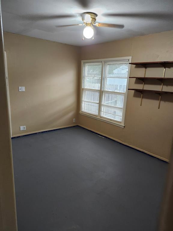 2207 4th Street Property Photo 14