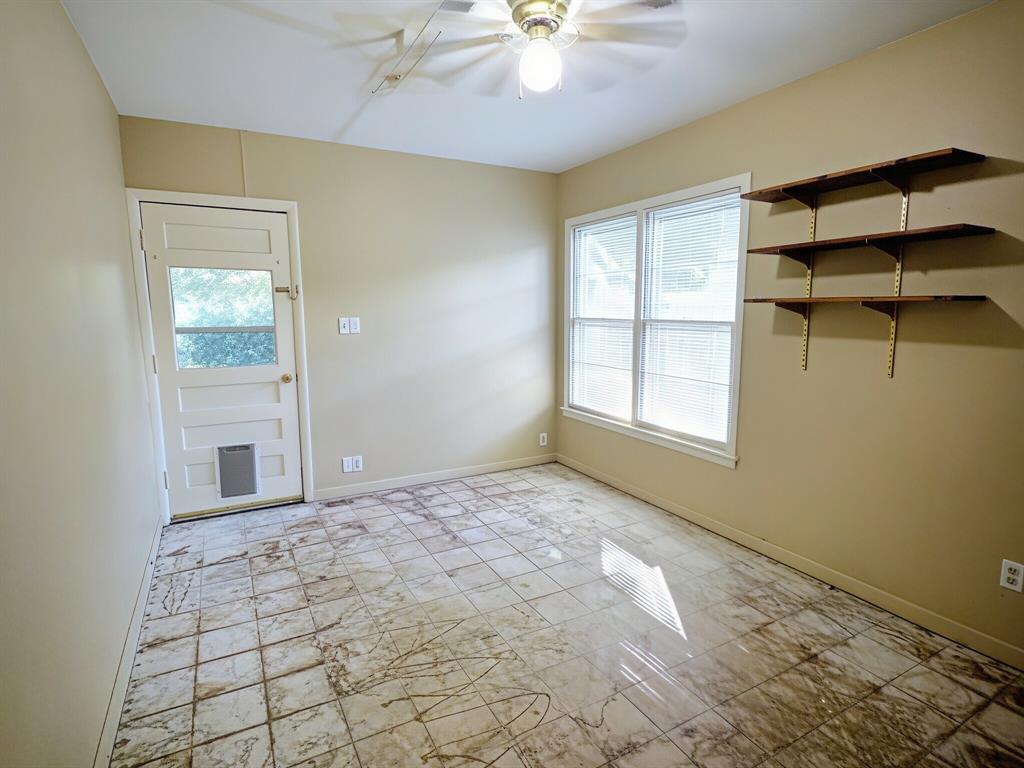 2207 4th Street Property Photo 15