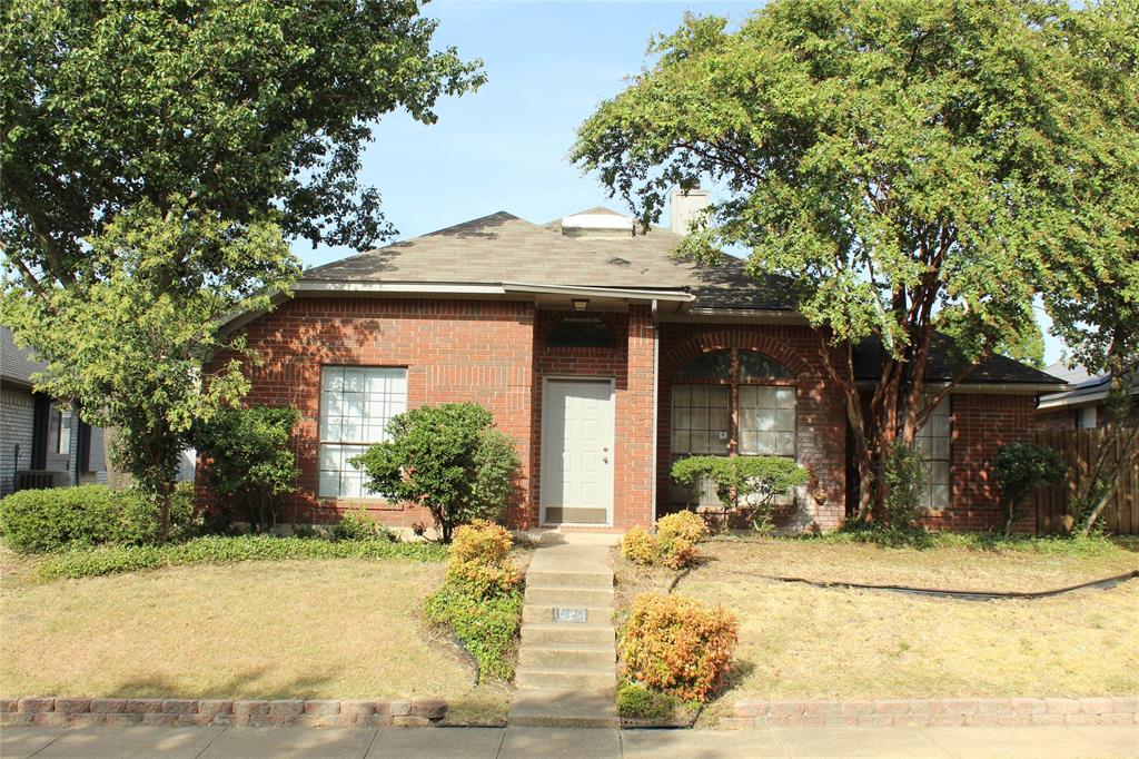 1629 Tuley Street Property Photo 1