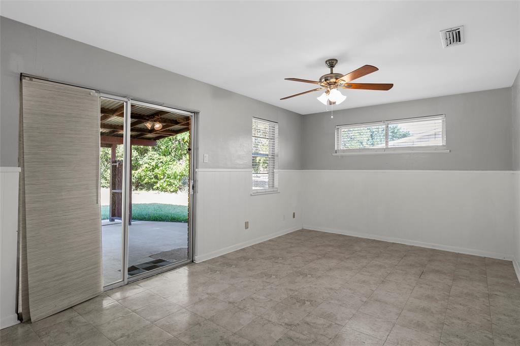 316 Cranbrook Drive Property Photo 8