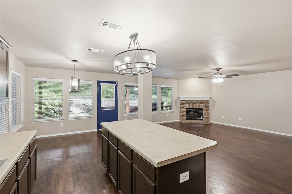 218 Mulberry Drive Property Photo 8