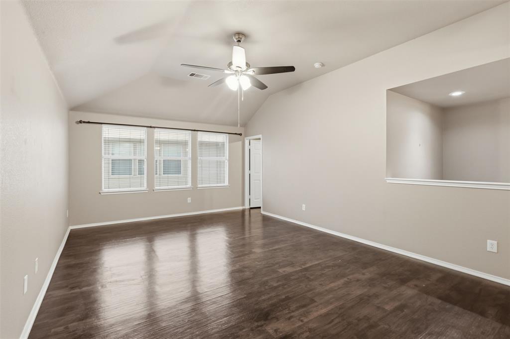218 Mulberry Drive Property Photo 14