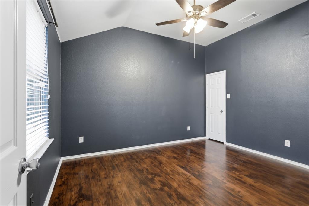 218 Mulberry Drive Property Photo 15