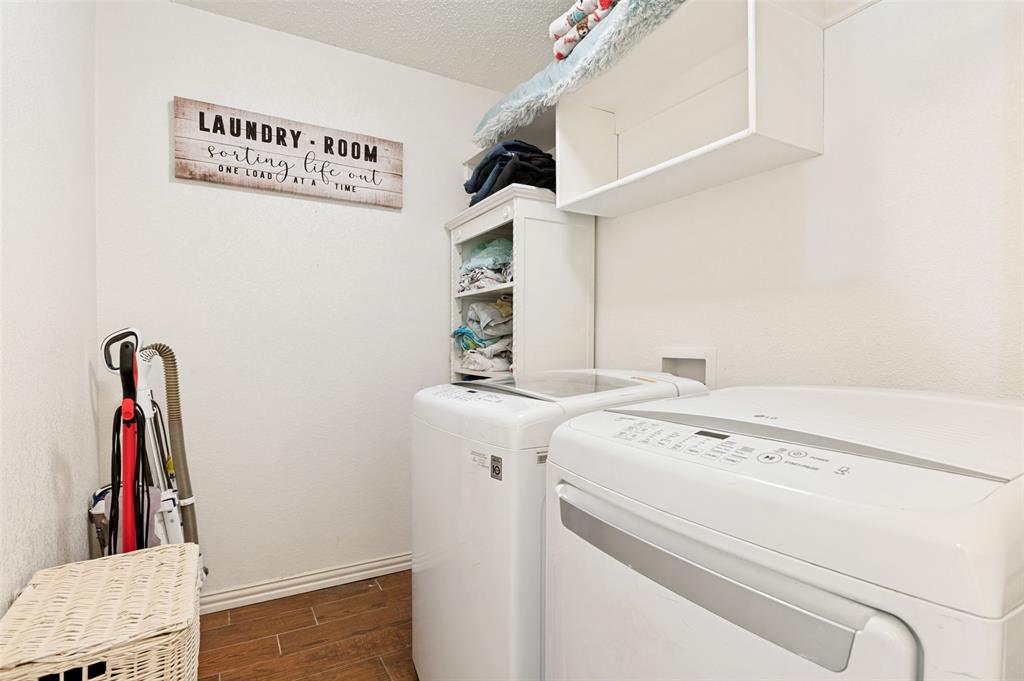 540 Cambridge Drive Property Photo 21