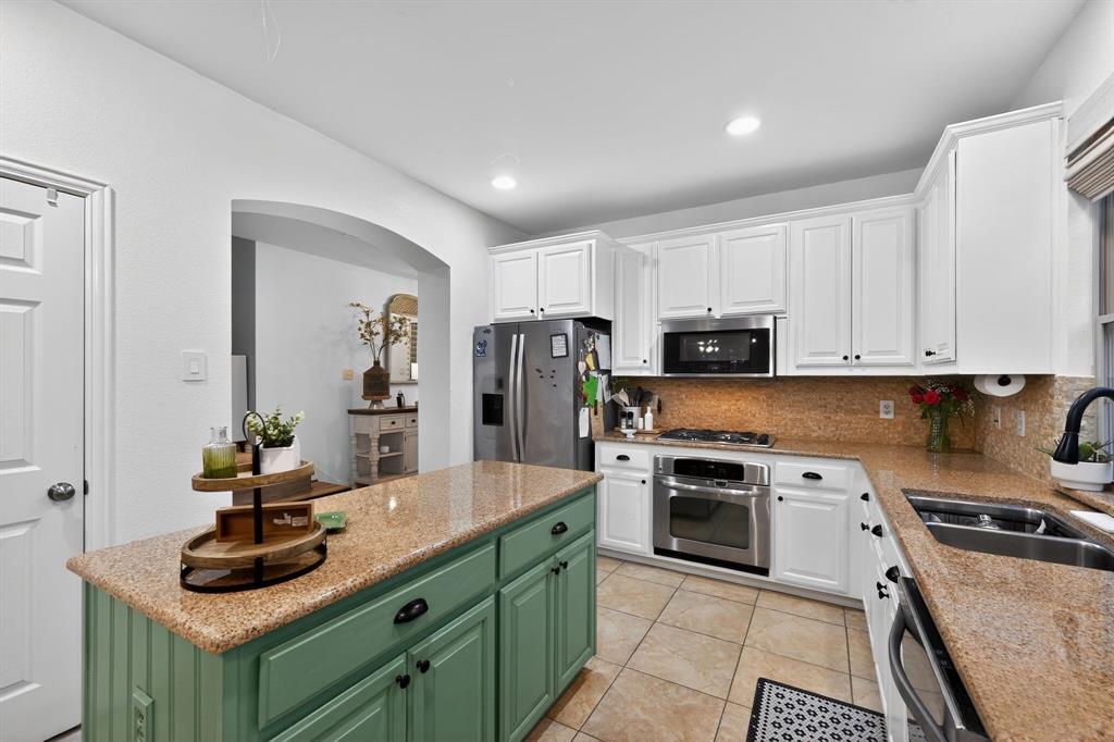 1128 Wilson Drive Property Photo 4