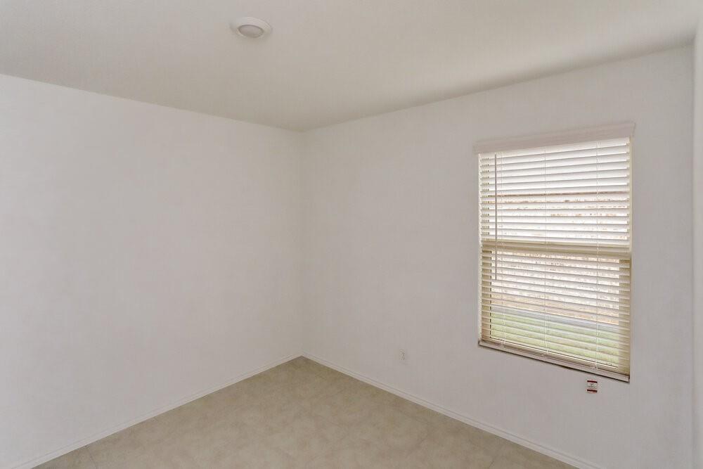 Address Unavailable Property Photo 13