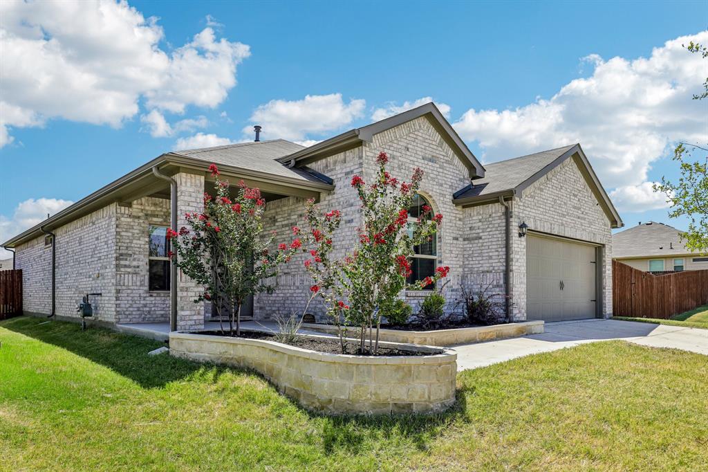 625 Prairie Clover Trail Property Photo 33