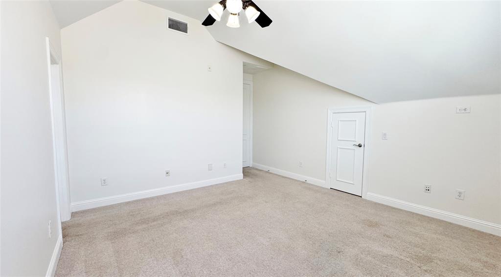 4148 Grassmere Lane 3a Property Photo 15