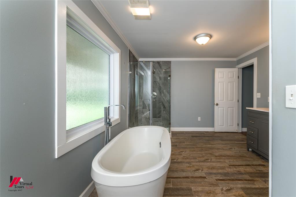 12507 Highway 159 Property Photo 9