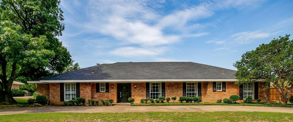 4813 Springwillow Road Property Photo 1