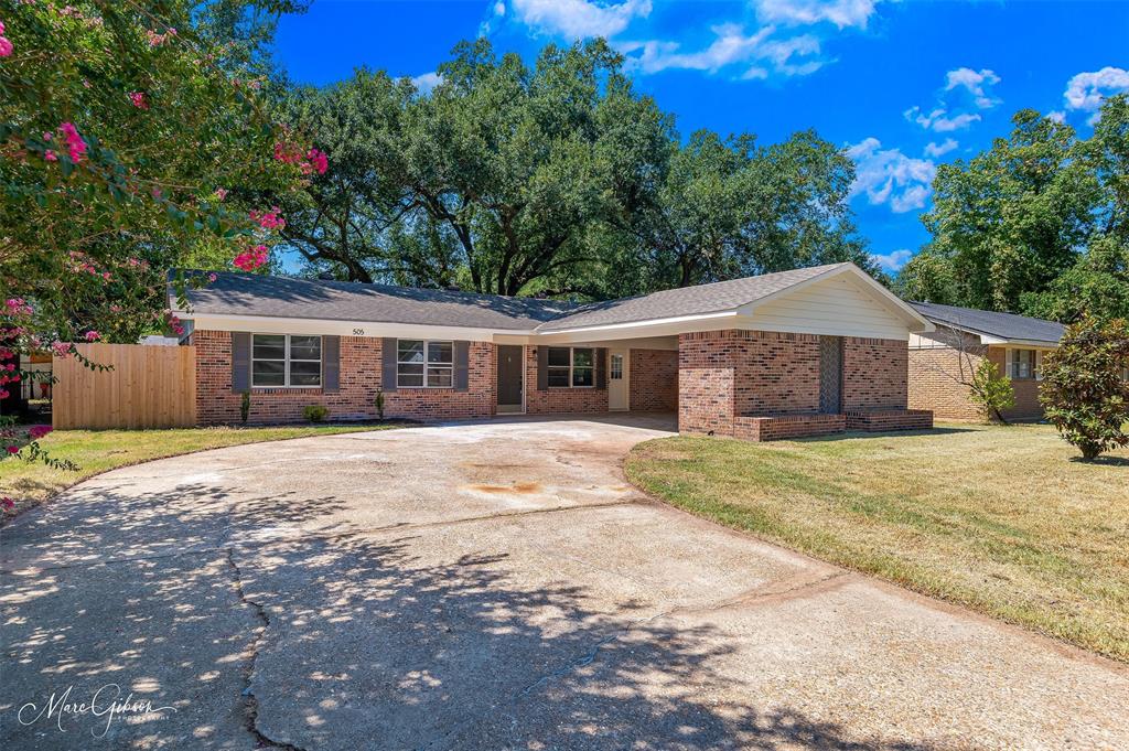 505 Meadowbrook Lane Property Photo 1