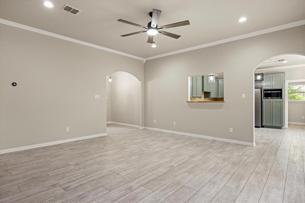 2935 Meandering Way Property Photo 10