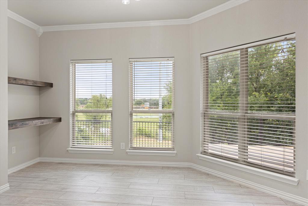 2935 Meandering Way Property Photo 14
