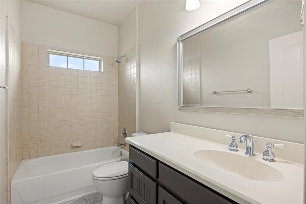 2935 Meandering Way Property Photo 21