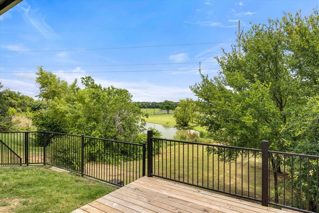 2935 Meandering Way Property Photo 27