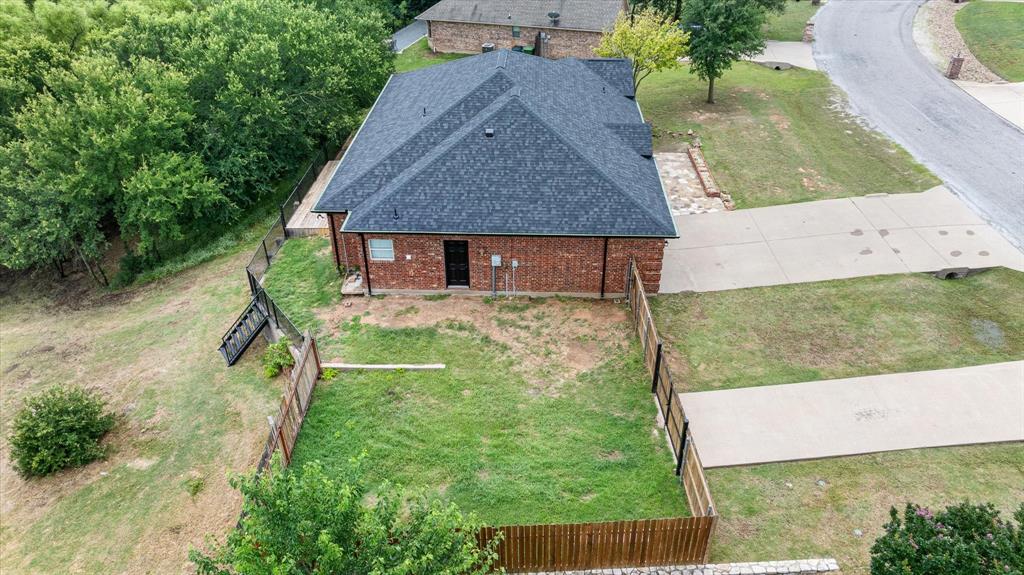 2935 Meandering Way Property Photo 31