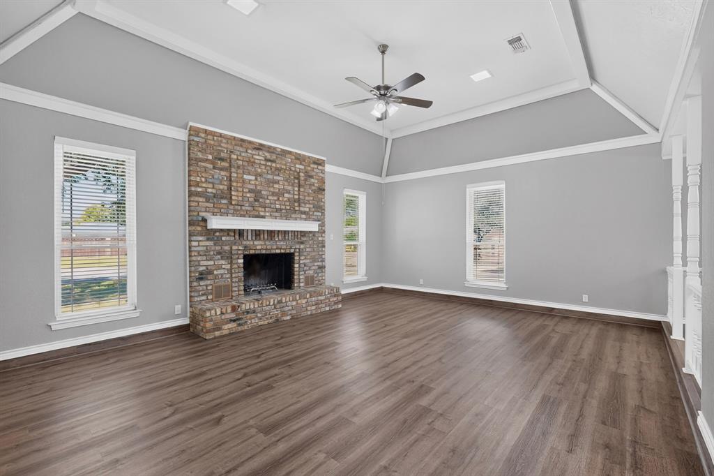 1380 Green Hills Court Property Photo 7
