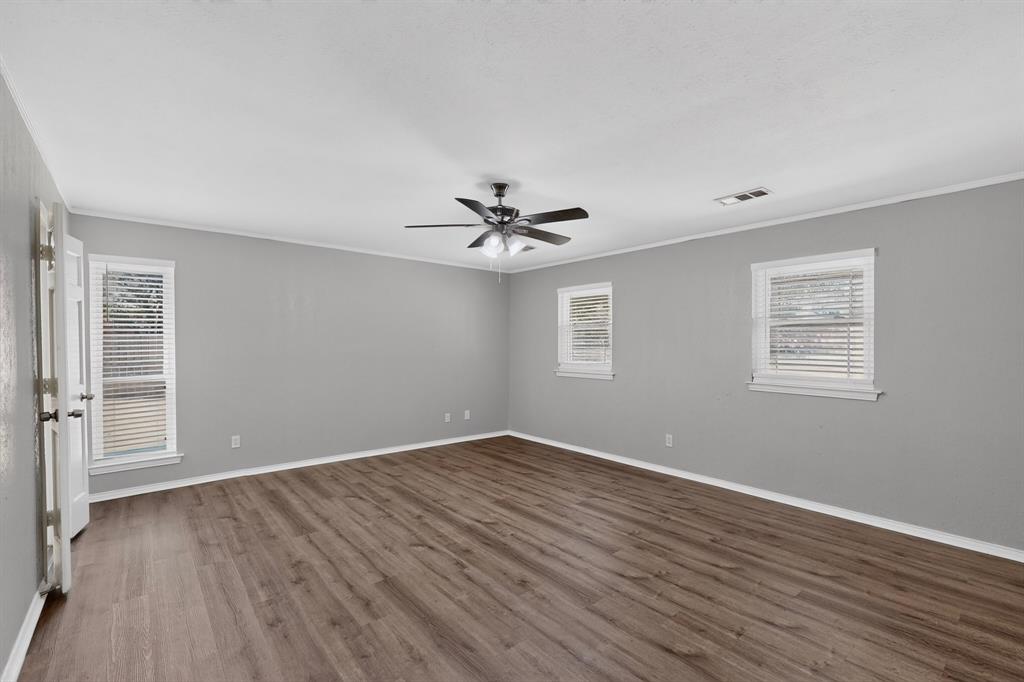 1380 Green Hills Court Property Photo 23