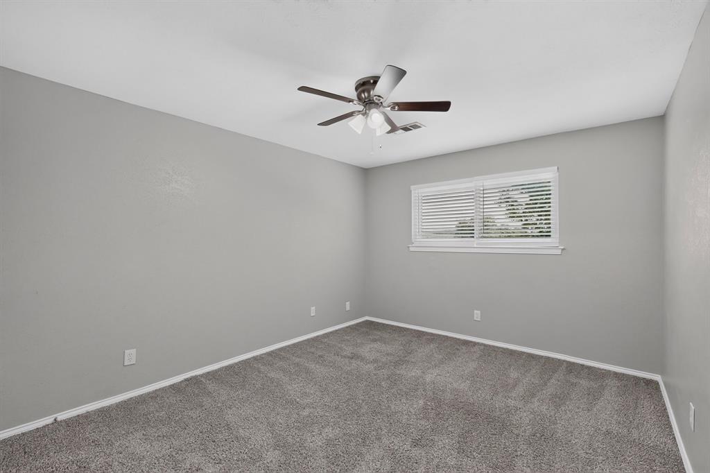 1380 Green Hills Court Property Photo 30