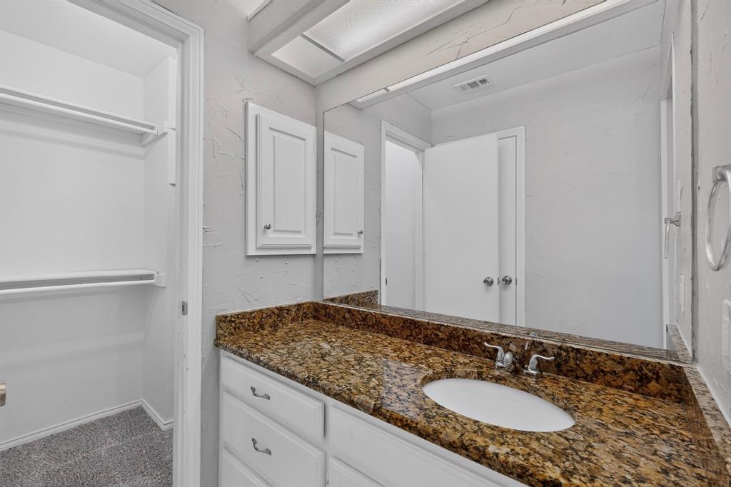 1380 Green Hills Court Property Photo 34