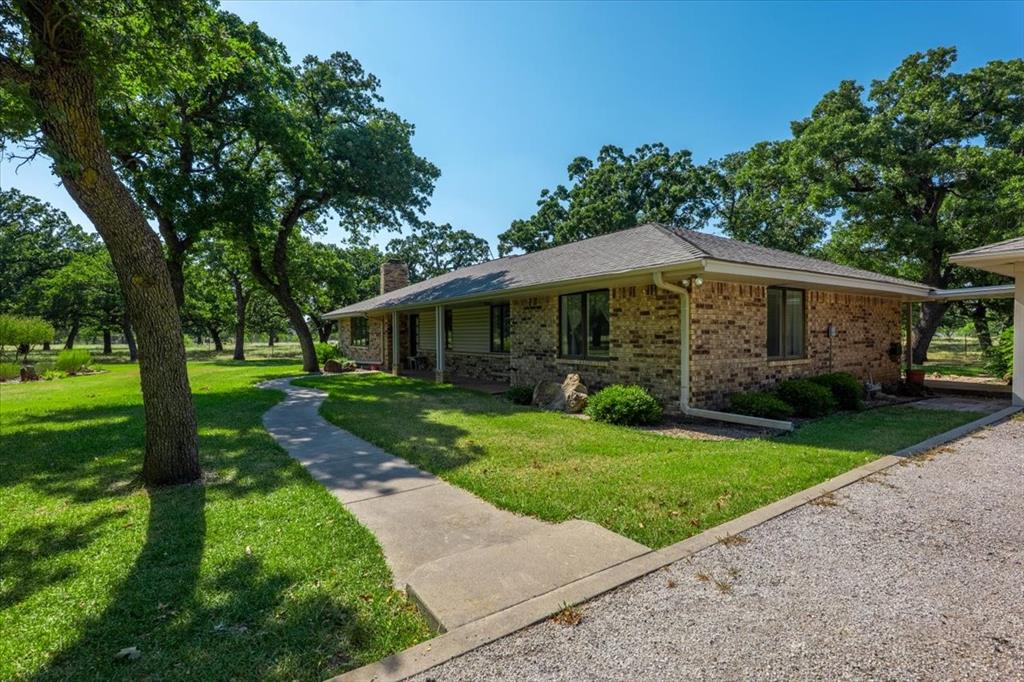 2136 Hayes Road Property Photo 3