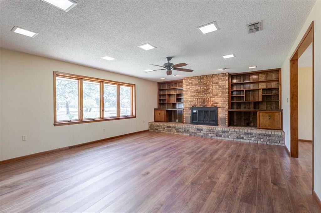 2136 Hayes Road Property Photo 5