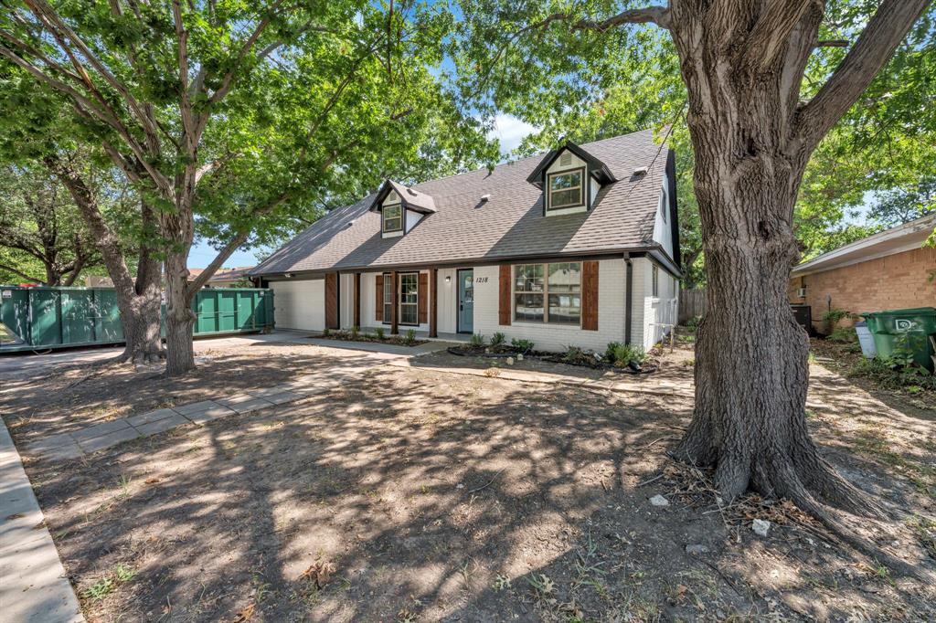 1218 Thomas Street Property Photo 2