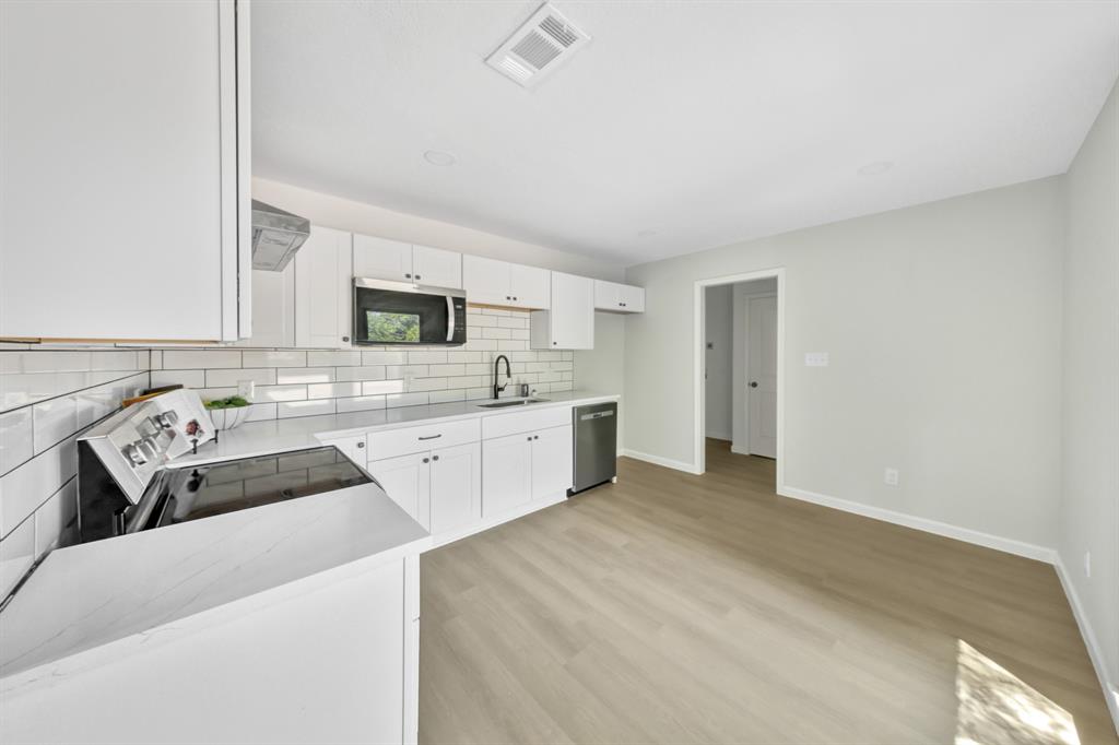 1218 Thomas Street Property Photo 9