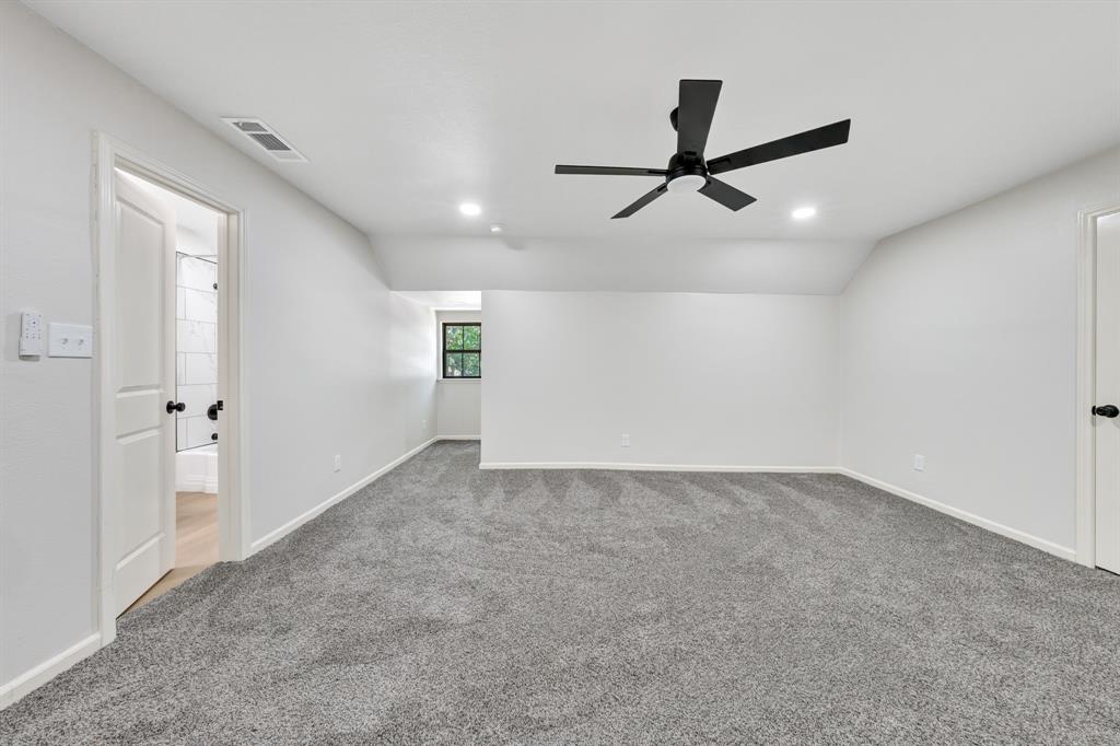 1218 Thomas Street Property Photo 24