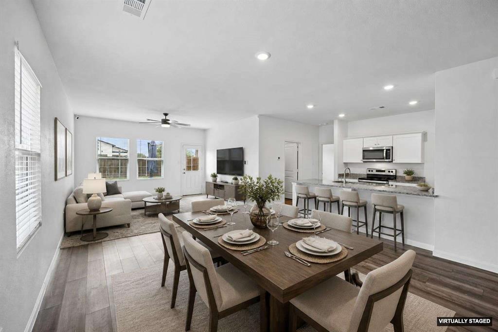 1601 Shadow Hawk Property Photo 2