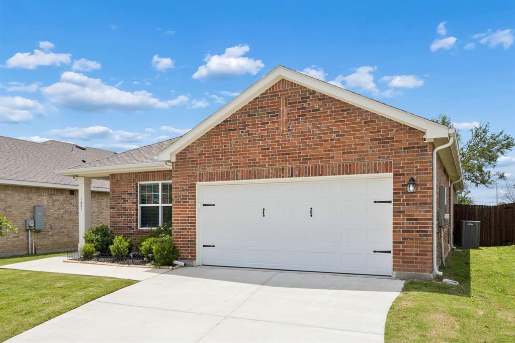 1601 Shadow Hawk Property Photo 31