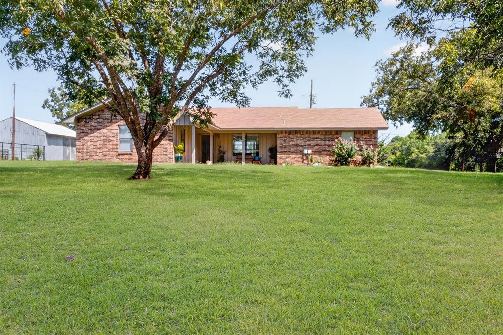 6834 Fm 1795 Property Photo 3