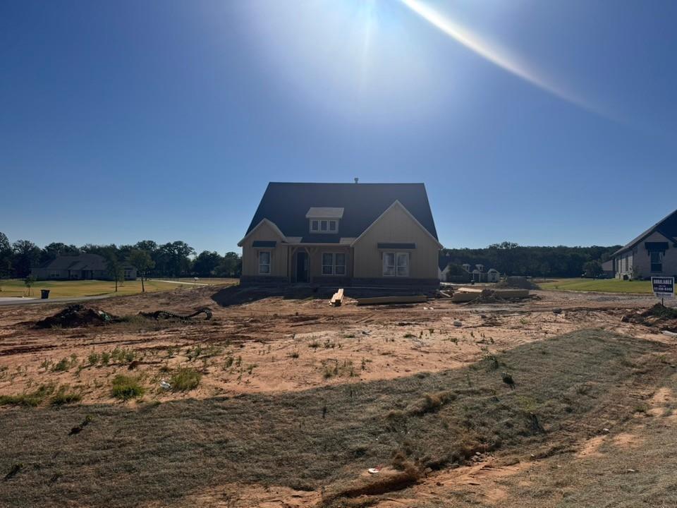 601 Tay Tay Way Property Photo 3