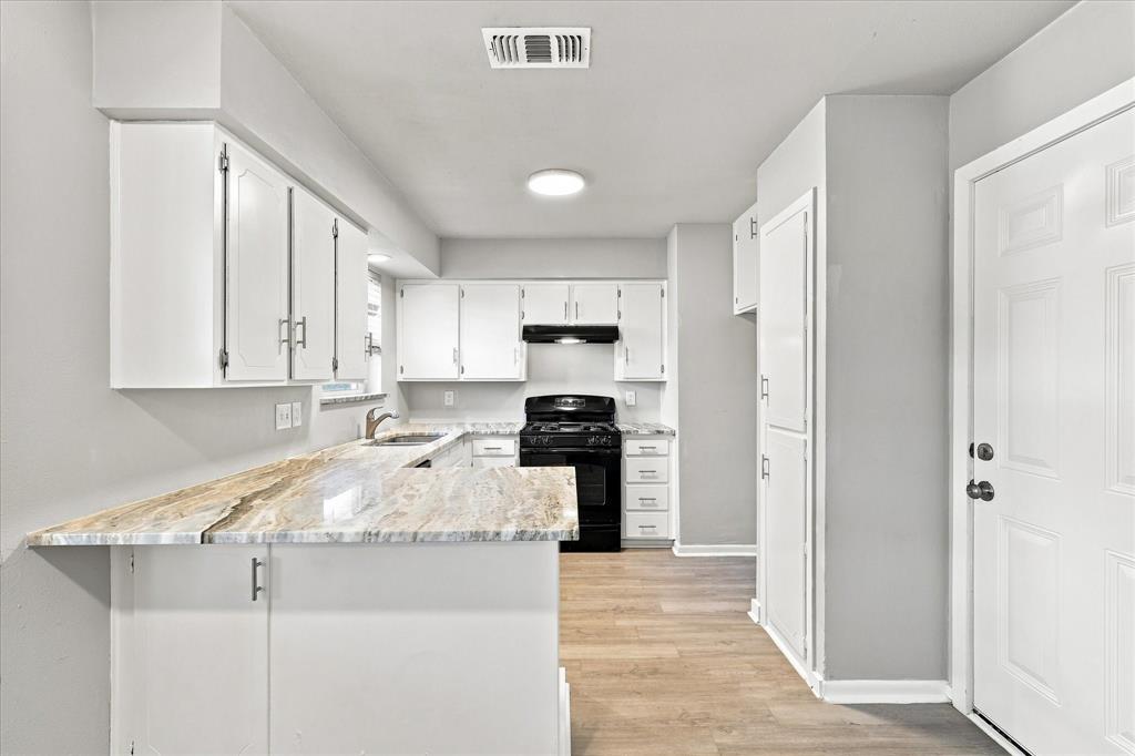 104 Stephen Drive Property Photo 12