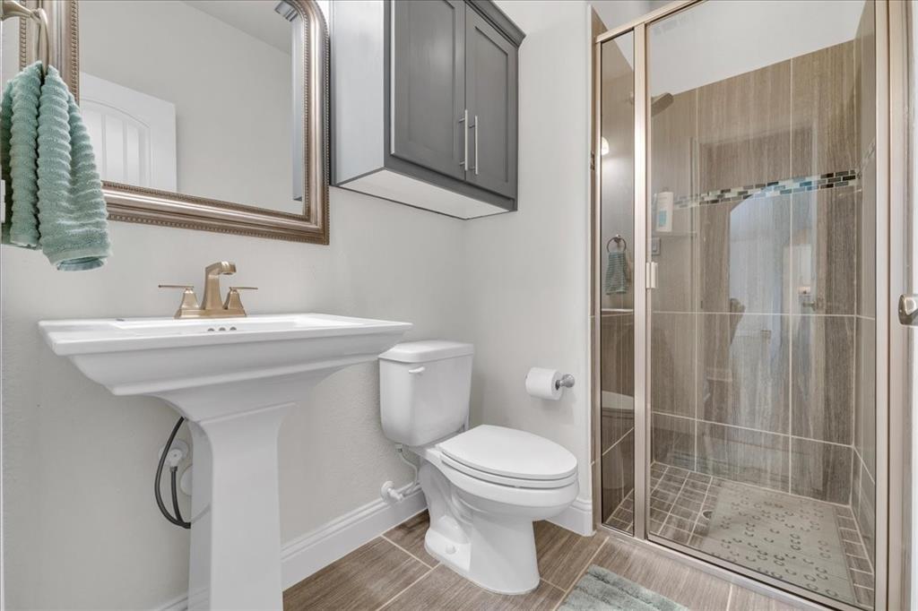1229 Ardglass Trail Property Photo 17