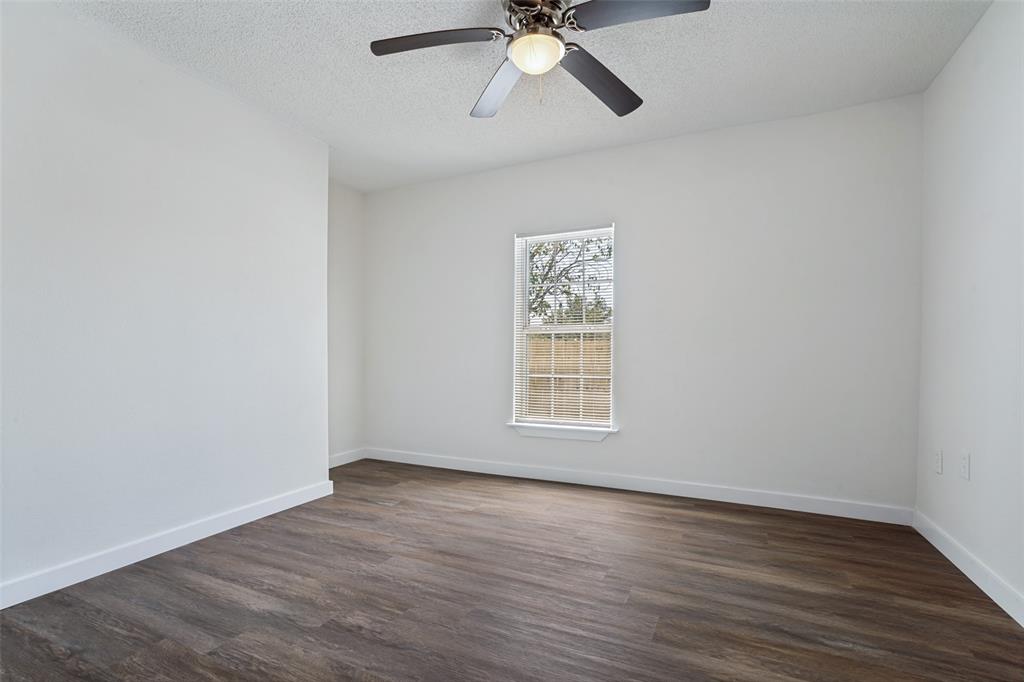 419 N Crawford Street Property Photo 19