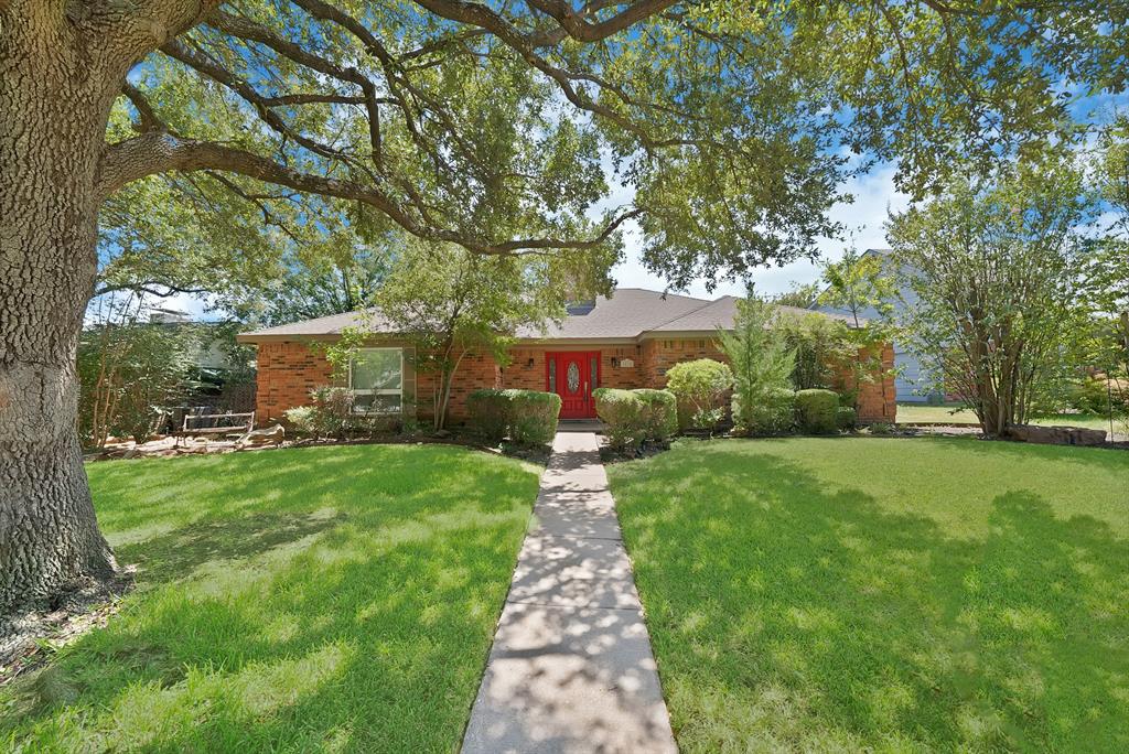 1818 Sara Lane Property Photo 1