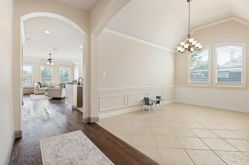 15600 Fire Creek Lane Property Photo 3