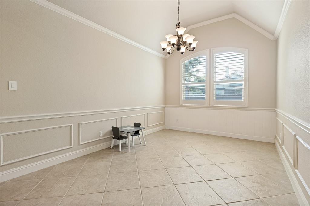 15600 Fire Creek Lane Property Photo 4