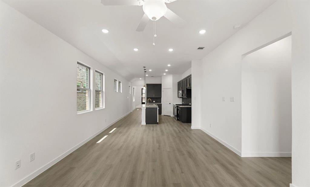 3643 Castle Drive Property Photo 18