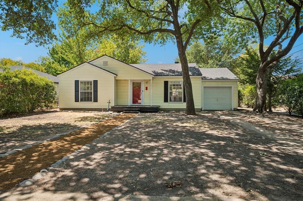 1217 Fuller Drive Property Photo 1