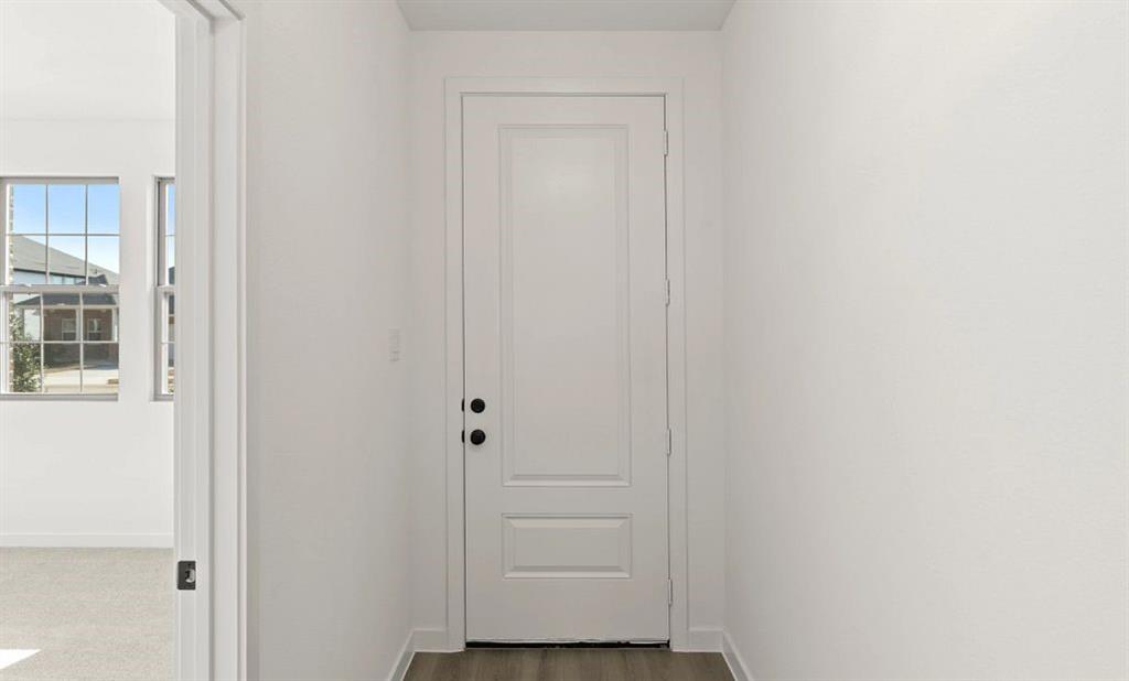 3634 Saffron Drive Property Photo 5