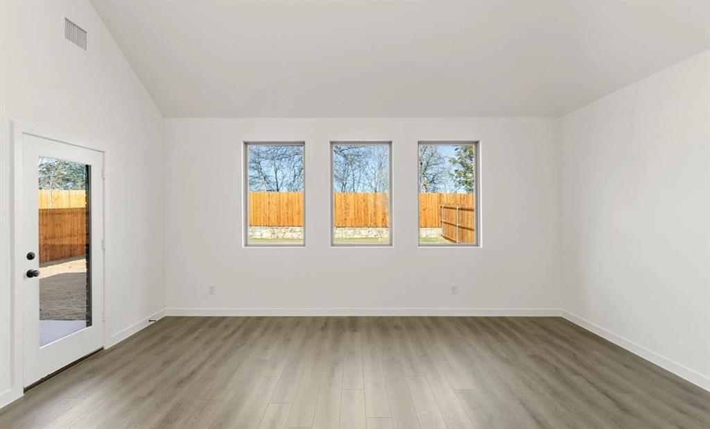 3634 Saffron Drive Property Photo 13
