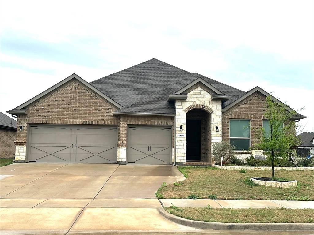 1008 Virginia Drive Property Photo 1