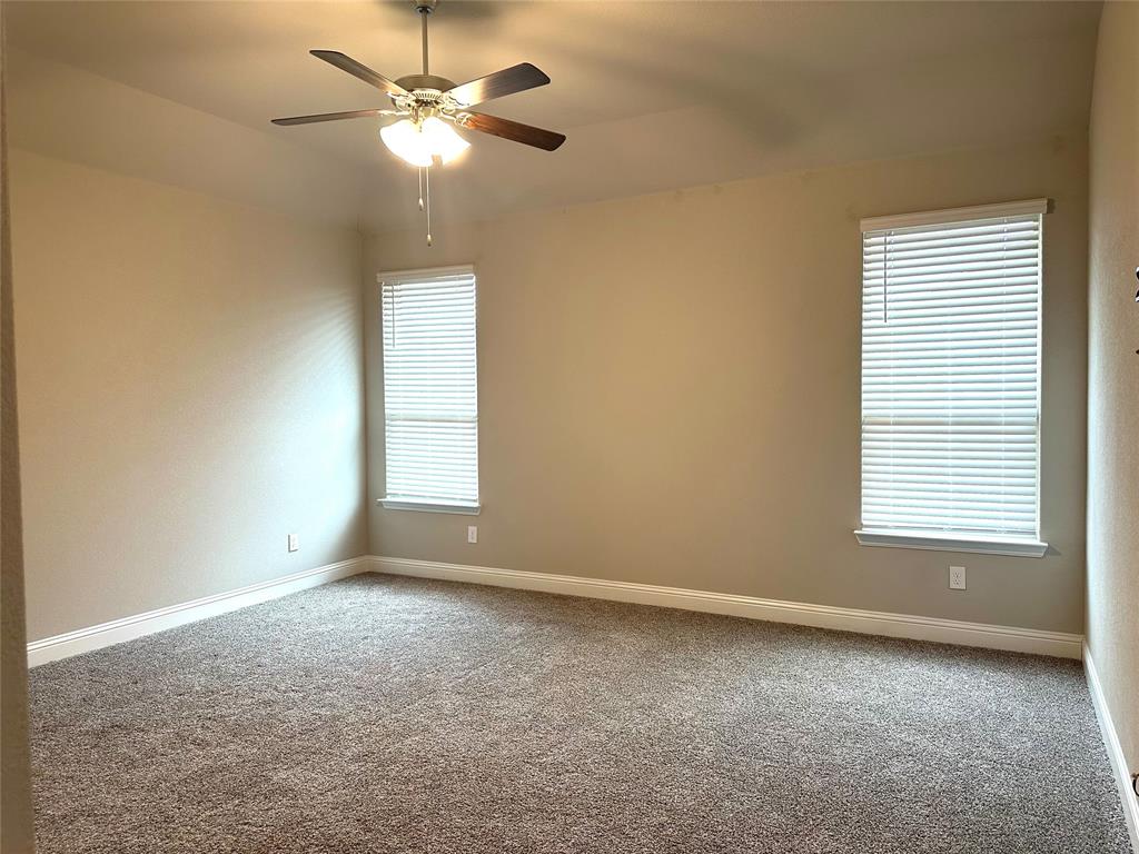1008 Virginia Drive Property Photo 8