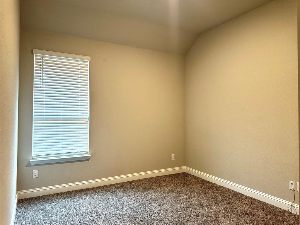 1008 Virginia Drive Property Photo 14