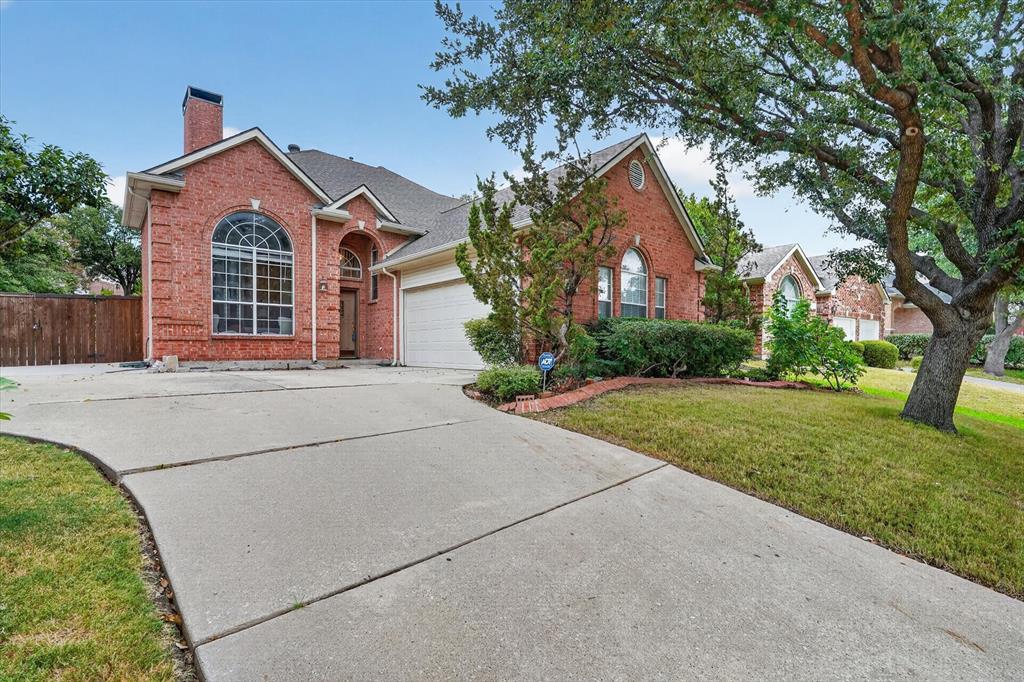 9803 Hickory Hollow Lane Property Photo 1
