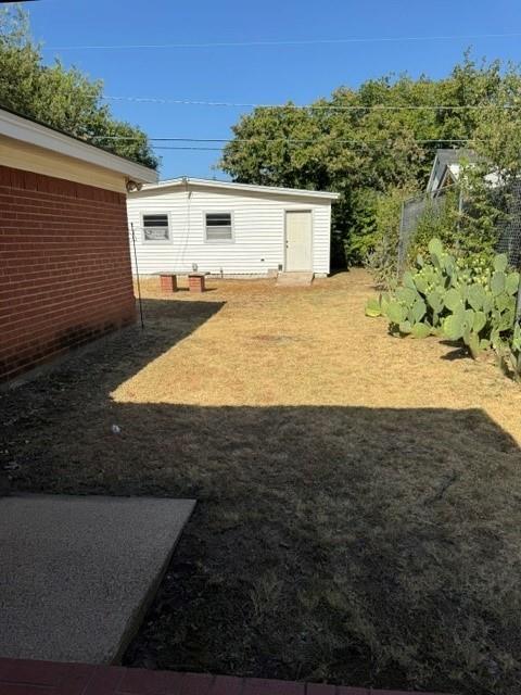 617 Comal Avenue Property Photo 3