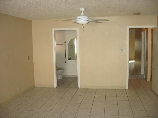 617 Comal Avenue Property Photo 8